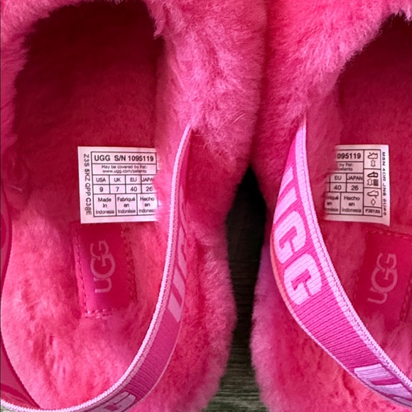 UGG Fluff Yeah Slide Hot Pink Size 9 - Picture 3 of 5